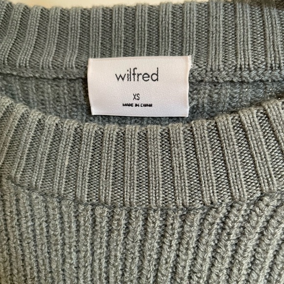 Aritiza Wilfred Sardou Sweater - Picture 2 of 3